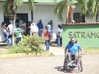 Trece médicos del triaje respiratorio del Humnt atienden 24/7 en Satramo.