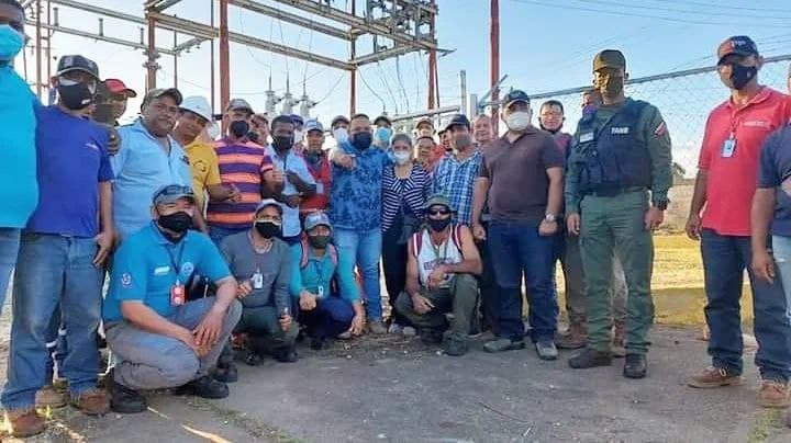 Restablecen servicio de energía eléctrica en el municipio Cedeño.