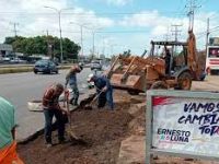 Avanzan trabajos de rehabilitación de la calzada en la avenida Bella Vista.