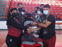 Gobernación entrega uniformes a segunda avanzada de Monagas en los Juegos Nacionales.