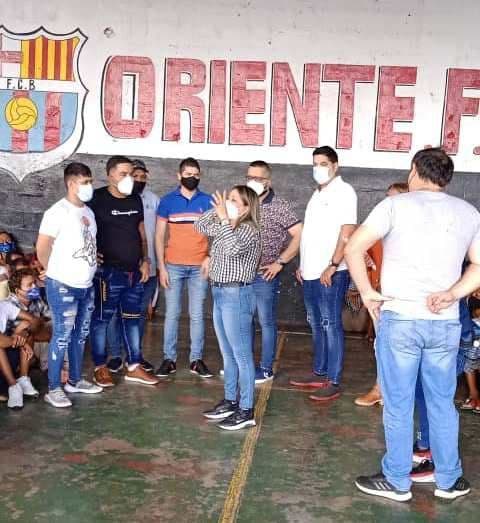 Ministra de los Servicios Penitenciarios participa en jornada integral en La Pica.