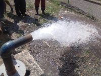 Reactivan el suministro de agua a 5 mil familias en Barrio Bolívar.