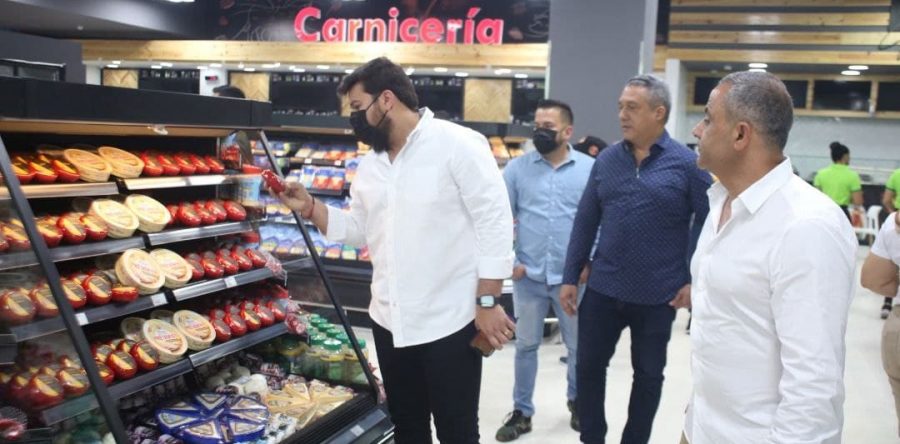 Gobernador Luna: Nueva sede de supermercado dinamiza la economía de Monagas.