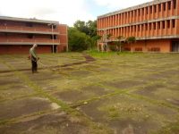 InfraMonagas realiza jornadas de desmalezamiento en centros educativos.