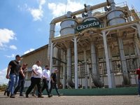 Gobernador Ernesto Luna inspeccionó La Tomatera de Caicara.