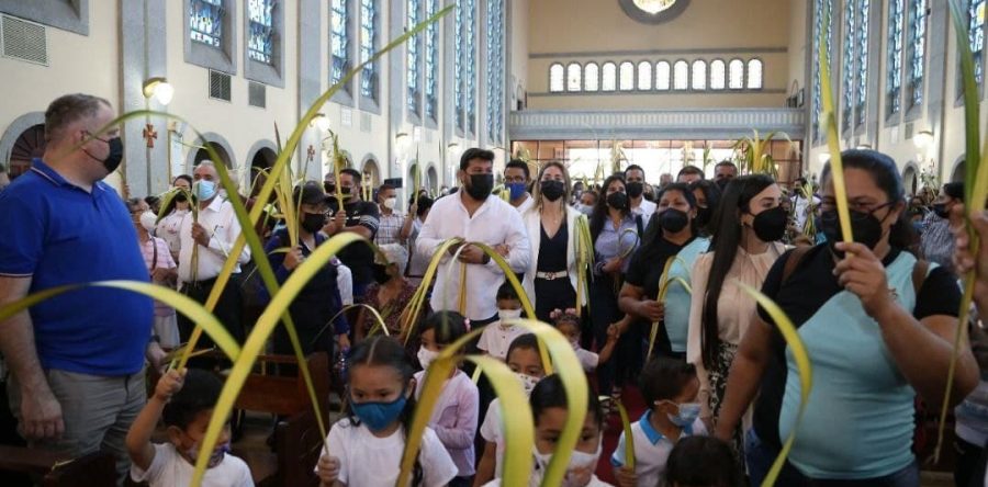 Feligreses celebraron el Domingo de Ramos en la Catedral de Maturín.