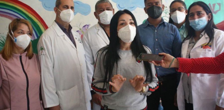 Alcaldía de Maturín entrega ayudas sociales a niños y niñas del HUMNT.