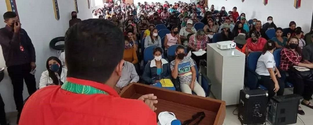 Capacitan en Caripe a 180 personas en seis programas turísticos.