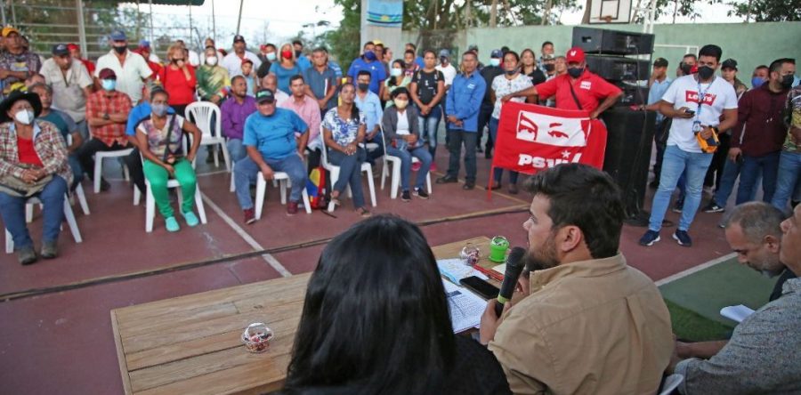 Gobernador Ernesto Luna favorecerá con financiamiento inicial a emprendedores de Santa Bárbara.