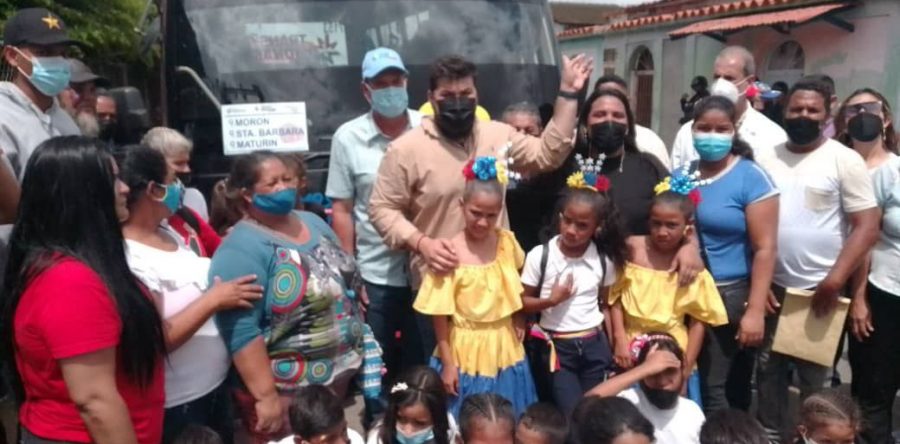 Gobernador Ernesto Luna pone en servicio nueva ruta Morón -Maturín.