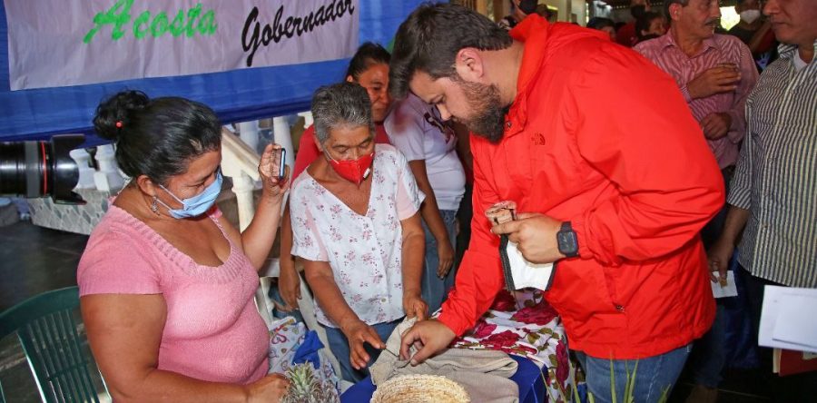 Gobernador Ernesto Luna afina estrategia productiva para el municipio Acosta.