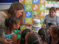 Alcaldesa Ana Fuentes celebró junto a los niños semana aniversario del Samanna.