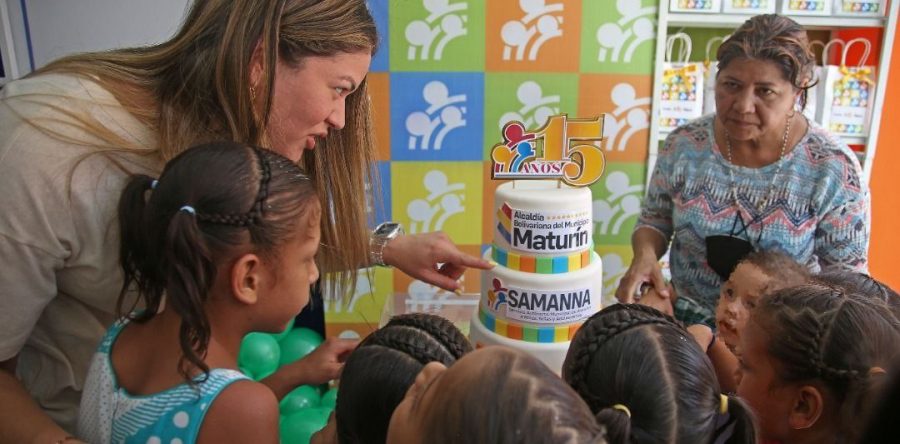 Alcaldesa Ana Fuentes celebró junto a los niños semana aniversario del Samanna.