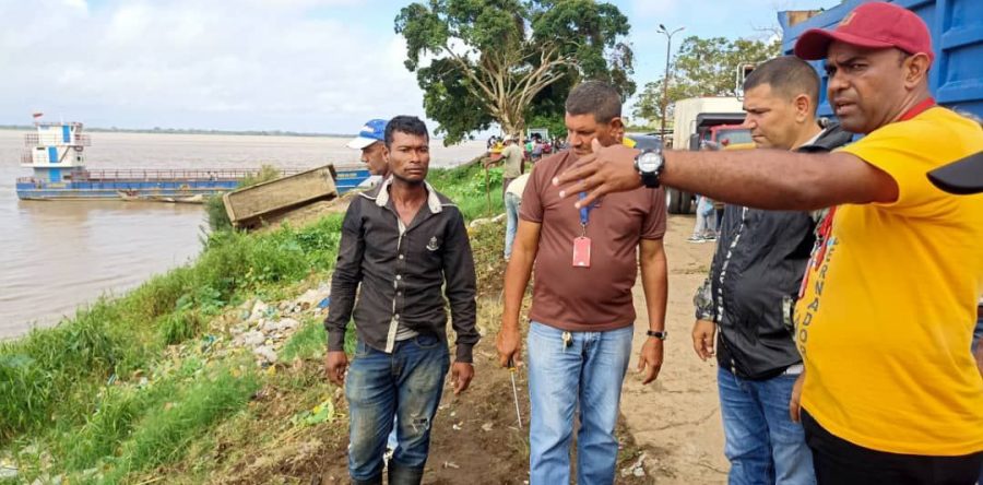 Alcaldía de Sotillo inició labores de limpieza y saneamiento del Malecón de Barrancas.