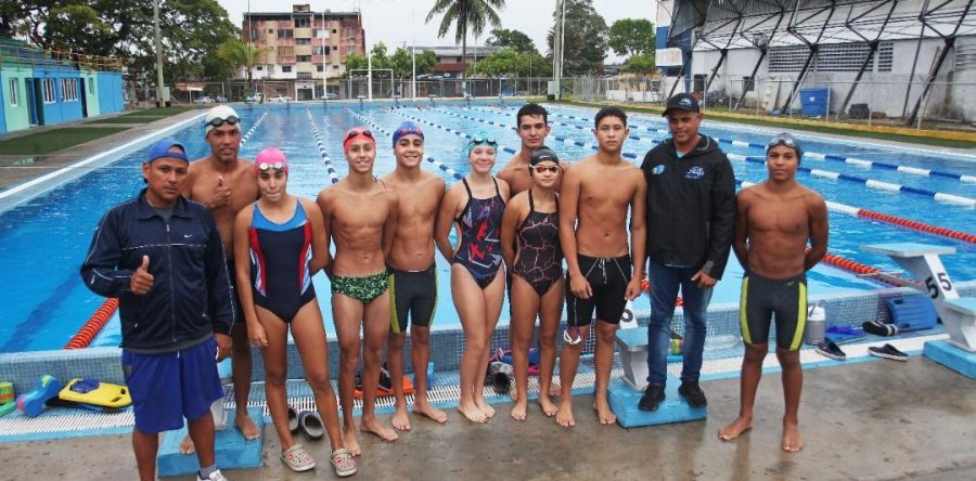 Nadadores de Monagas se colgaron 12 medallas en la Copa Drácula.