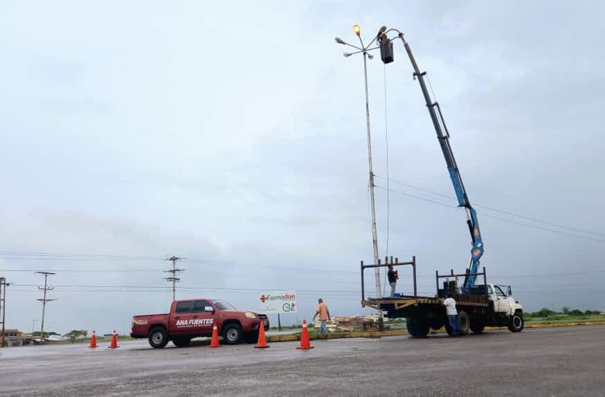 Aceleran trabajos de alumbrado en la Zona Industrial de Maturín.