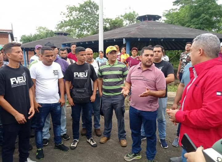 Gobernación y comunidad universitaria rescatan espacios de la UDO Monagas.
