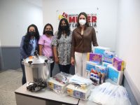 Alcaldesa Ana Fuentes entregó insumos en el Instituto Municipal de la Mujer y la Familia.