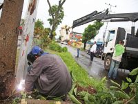 En tiempo récord reparan postes en el sector Los Guaritos IV de Maturín.