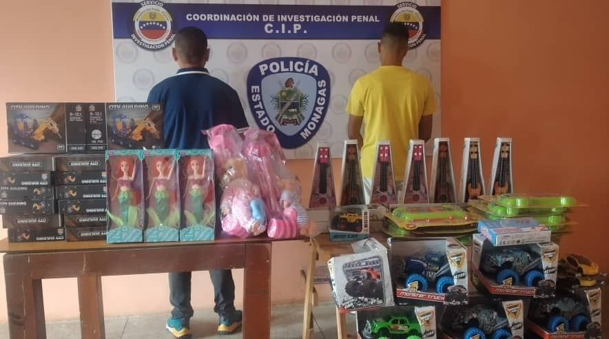 Detienen en el centro de Maturin a dos sujetos por venta de juguetes del CLAP.