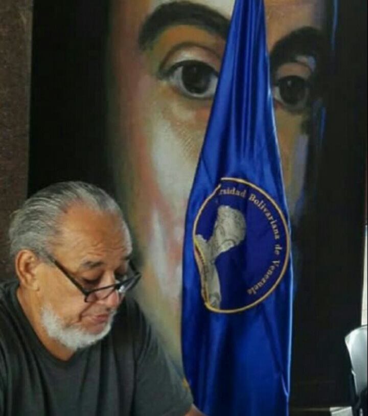 Dictarán talleres de creación literaria en la Oficina del Historiador.