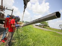 Instalan 488 luminarias y 80 postes en la Zona Industrial de Maturín.