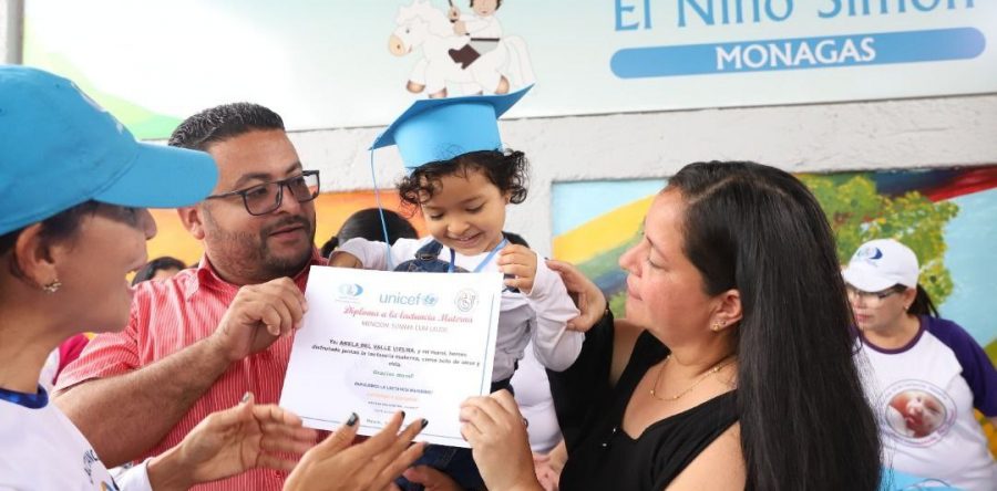 Celebran en Monagas la 7ma graduación del programa de lactancia materna.