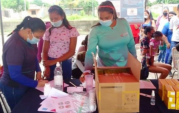 Más de mil personas de 20 sectores beneficiadas con jornada médica de Inparques.