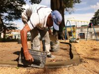 Alcaldía instala parque infantil en la Plaza Piar de Maturín