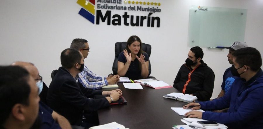 Alcaldesa Ana Fuentes proyecta elevar de 10 a 14 las rutas de recolección de desechos sólidos.