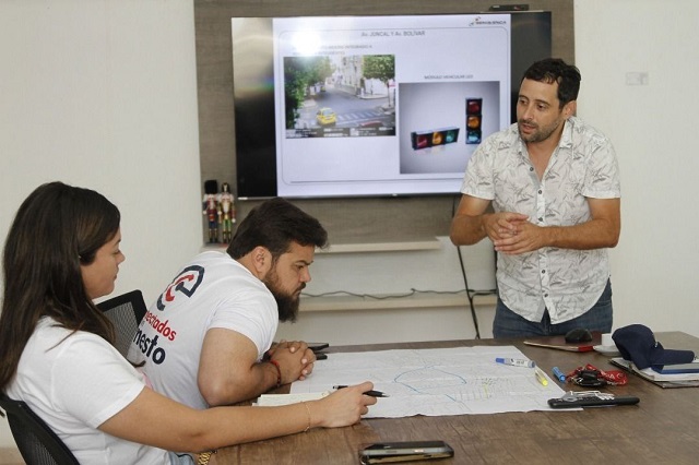 Evalúan proyecto para restaurar sistema de semáforos en Maturín.