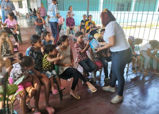 Icum lleva “Una mano amiga” a damnificados de La Muralla