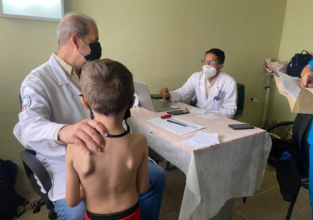 En respuesta al 1×10 del Buen Gobierno atienden a 26 pacientes de traumatología en el Núñez Tovar