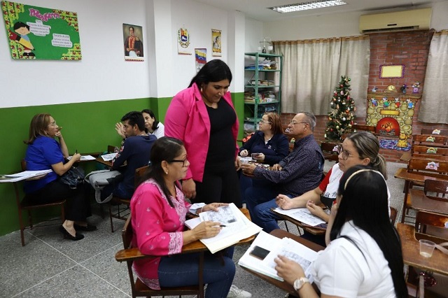 Buscan soluciones a congestionamiento vehicular alrededor de los planteles educativos de Maturín.