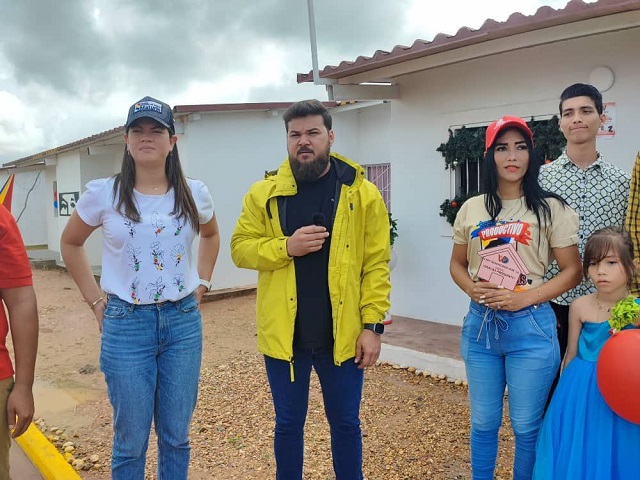 Entregan 20 viviendas en nuevo urbanismo en Maturín.