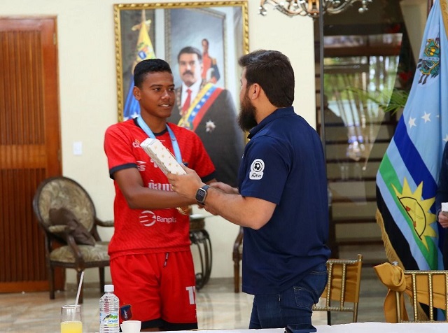 Gobernador Ernesto Luna: “Monagas es referencia deportiva en fútbol”.