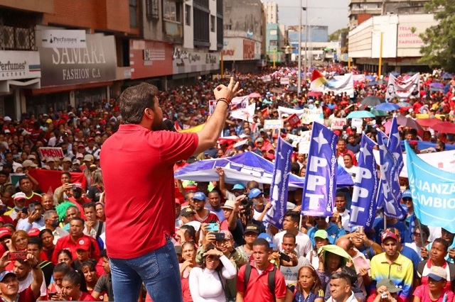 Clase trabajadora de Monagas marchó en defensa de la patria.