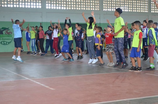 Jóvenes del municipio Cedeño celebraron su día con actividades recreativas y deportivas.
