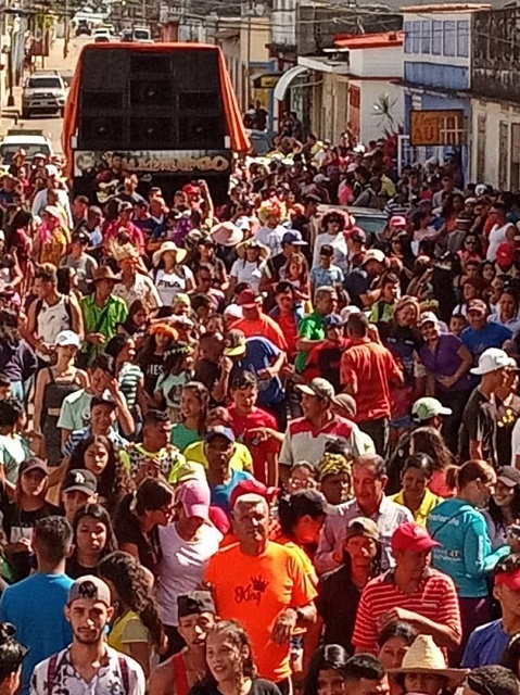 Comienza la celebración carnestolenda en el municipio Ezequiel Zamora.