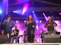 Maturineses disfrutaron a lo grande en el primer concierto de Carnaval