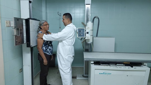 Activan salas de Rayos X en el CDI y en Hospital Ernesto Guzmán Saavedra de Caicara.