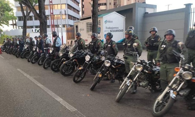 Despliegan más de 60 efectivos para fortalecer seguridad en centro de Maturín.