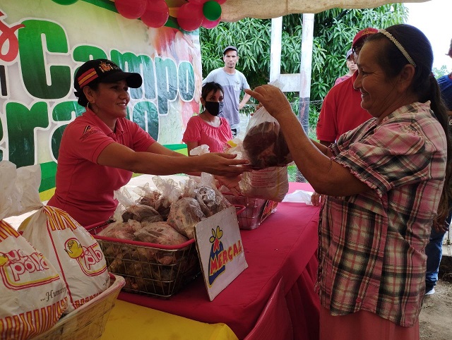 Unas 383 familias del municipio Santa Bárbara de Tapirín atendidas con la Feria del Campo Soberano.