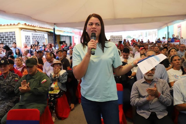 Ya se han colocado unas 5 mil 900 luminarias y atendido 21 caños en el municipio Maturín.