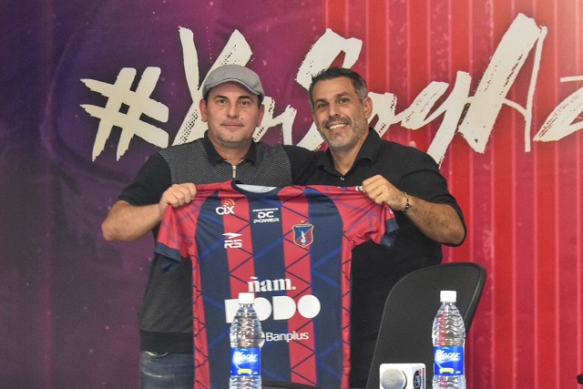 Antonio Franco fue presentado como nuevo técnico del Monagas SC.