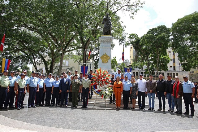 Honran a los “Héroes de Azul” del estado Monagas en el Día Nacional del Policía.