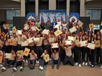 Sorenelly de Luna a bachilleres: Ustedes son útiles y necesarios para la Patria.