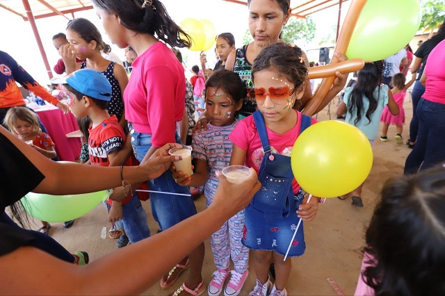 Alcaldesa Ana Fuentes llevó salud y atención a 700 niños de comunidades al sur de Maturin.