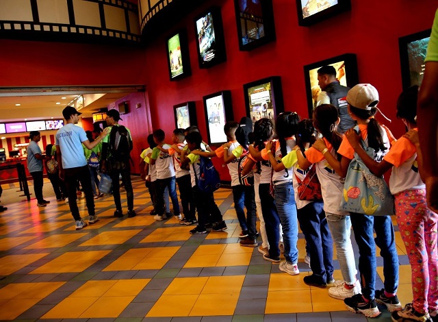 Llevan a 255 niños y niñas al cine gracias al plan vacacional de la Alcaldía de Maturin.