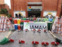 Alcaldesa Ana Fuentes entregó implementos de trabajo a cuadrillas del Iamam.